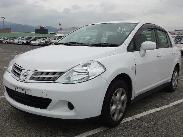 2008 Nissan tiida japan #2