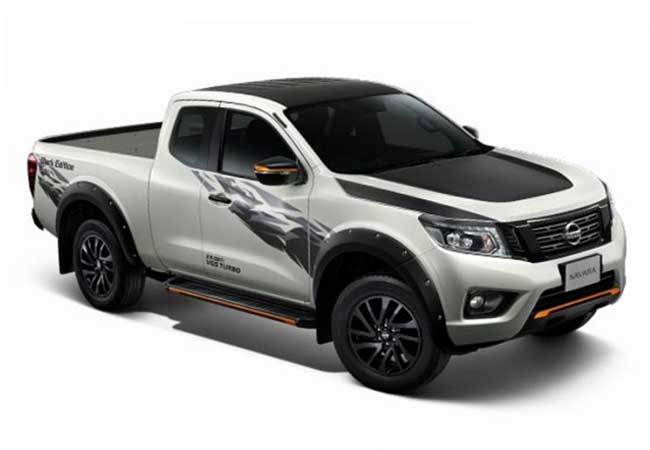 Nissan Navara Pickup Trucks 2021 model in White | Used Cars Stock 61307