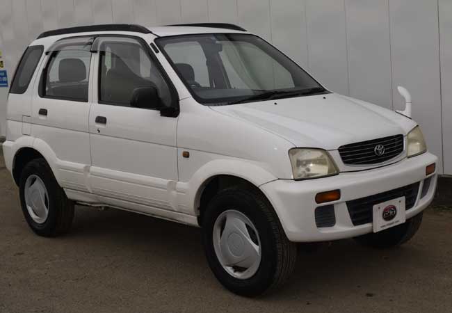 Toyota cami 2000