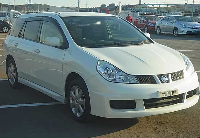 Nissan wingroad ii