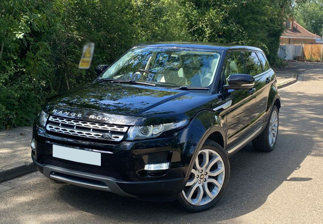 Used Range Rover Evoque For Sale In Qatar  : It Retains The Sloped Lines Up And Down With The Latest Styling Cues That Range Rover Has Implemented Across The Lineup.